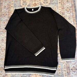 Black and White Women’s Lounge Wear Set Size Large